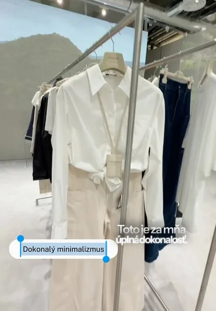 Minimalistické kúsky v showroome Nehera